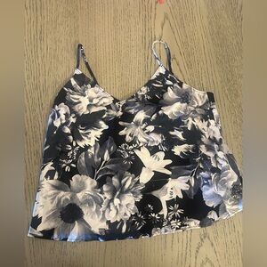 Victoria secret top size S